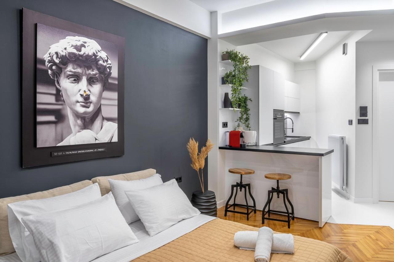 Luxury Studio Apartment In The Heart Of Athens Exterior photo